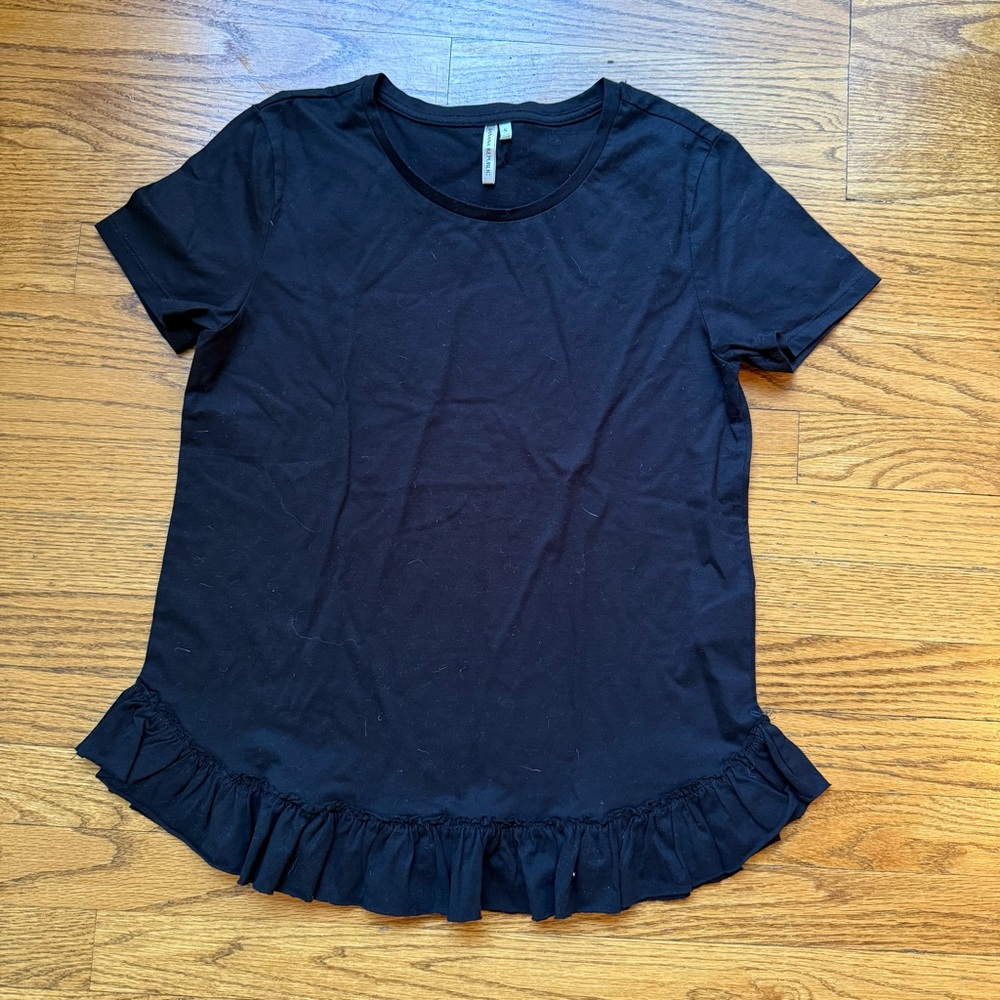 Banana Republic flowy loose black tee with ruffle lining